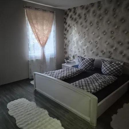 Inna's&dima's Apartment *