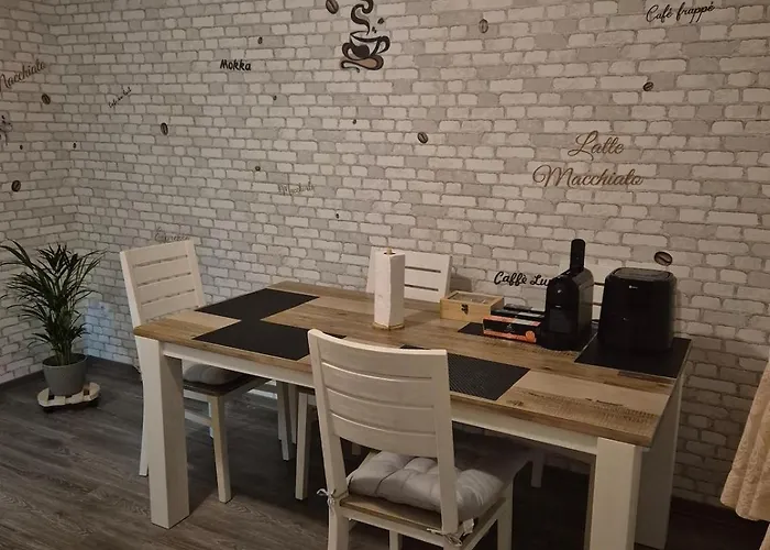 Inna's And Dima's Apartamento *